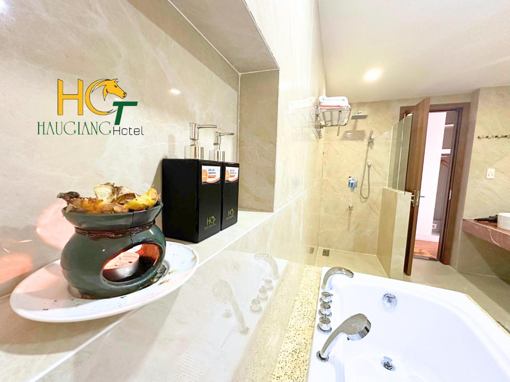 Khách sạn Hậu Giang Vi Thanh Exterior foto